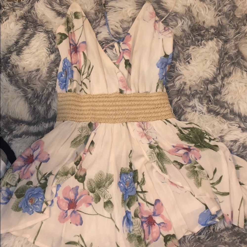 Romper never worn
